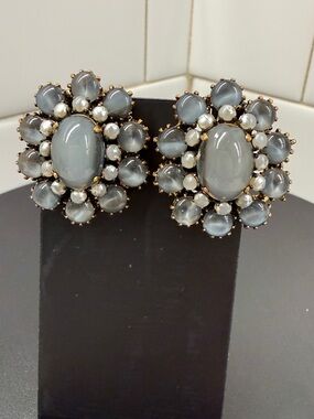 Western Germany Gray Moonglow Glass Cabochon Clip-On Earrings